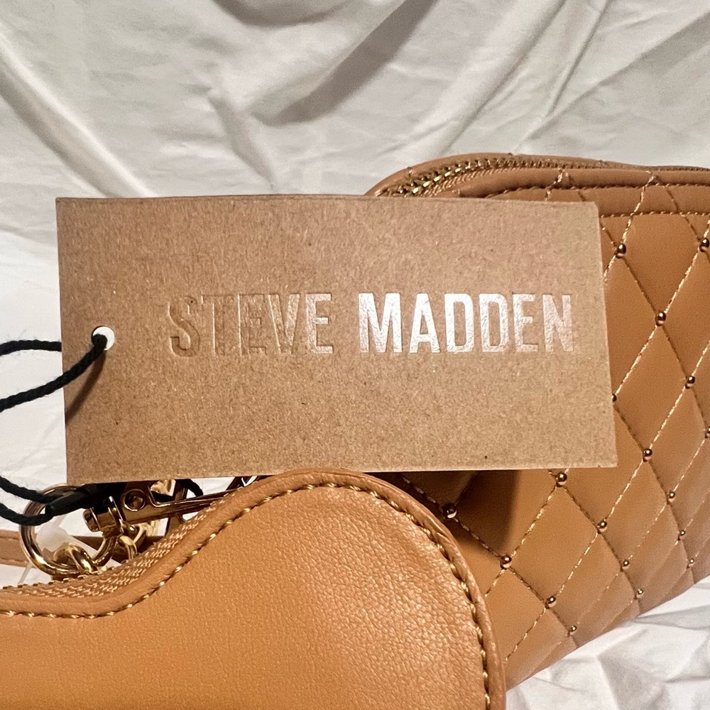 ✨NEW✨ Steve Madden Tan / Brown Quilted Crossbody Bag w/ Heart Charm Wallet - Picture 5 of 10